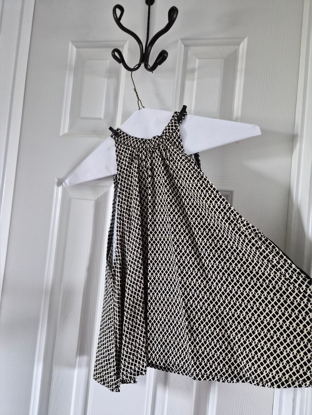 Valija Black and White Geometric Smocked Sundress